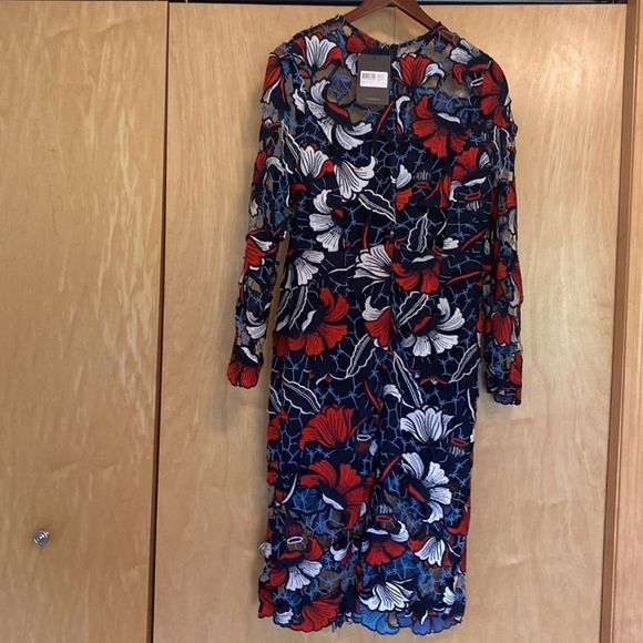 NICHOLAS Amelie Floral Guipure Lace Midi Dress - Picture 9 of 11